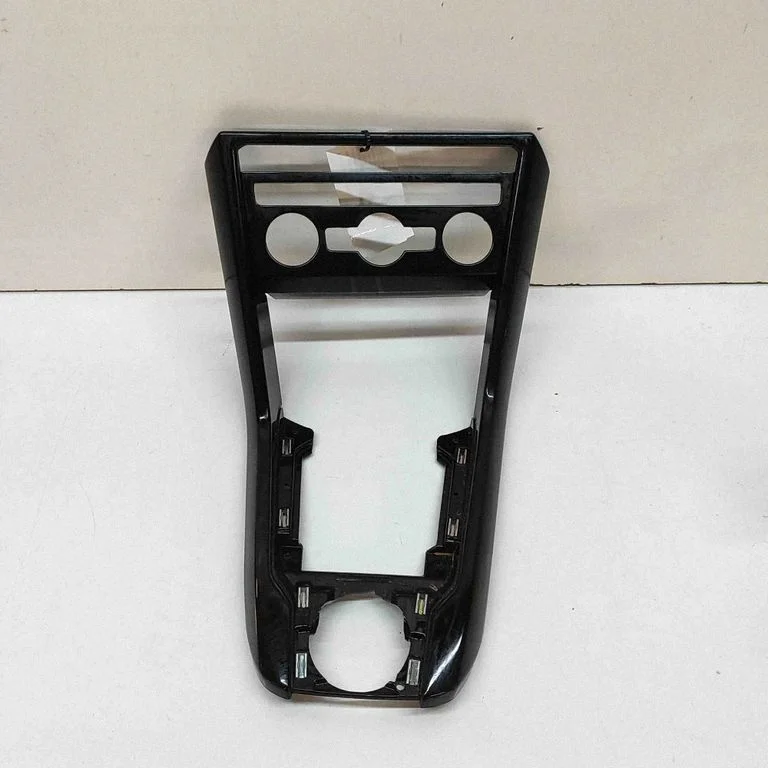 Cita centrālās konsoles (tuneļa) detaļa 2GB863097