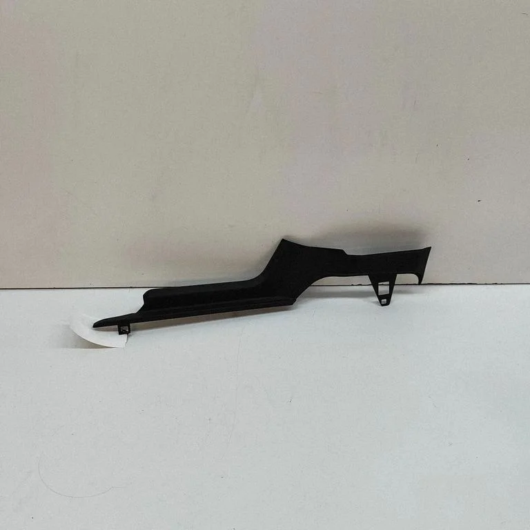 Muu keskkonsooli (tunneli) osa – Porsche Taycan 9J1 (2019-)