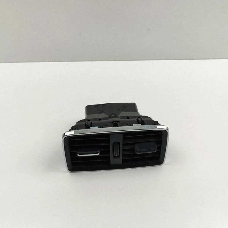 Cita centrālās konsoles (tuneļa) detaļa 565819203A