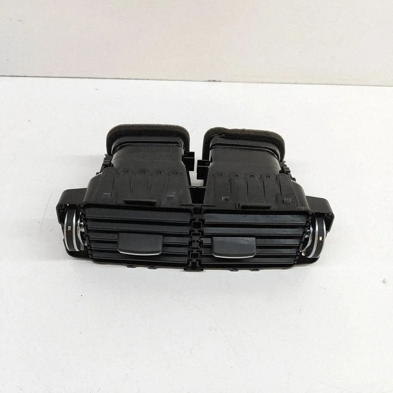 Muu keskkonsooli (tunneli) osa – Land Rover Range Rover Sport L494 (2013-)