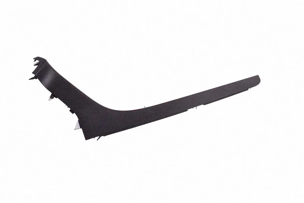 Cita centrālās konsoles (tuneļa) detaļa 84681D4500