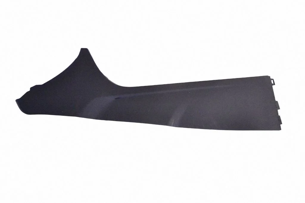 Cita centrālās konsoles (tuneļa) detaļa GX73045M11