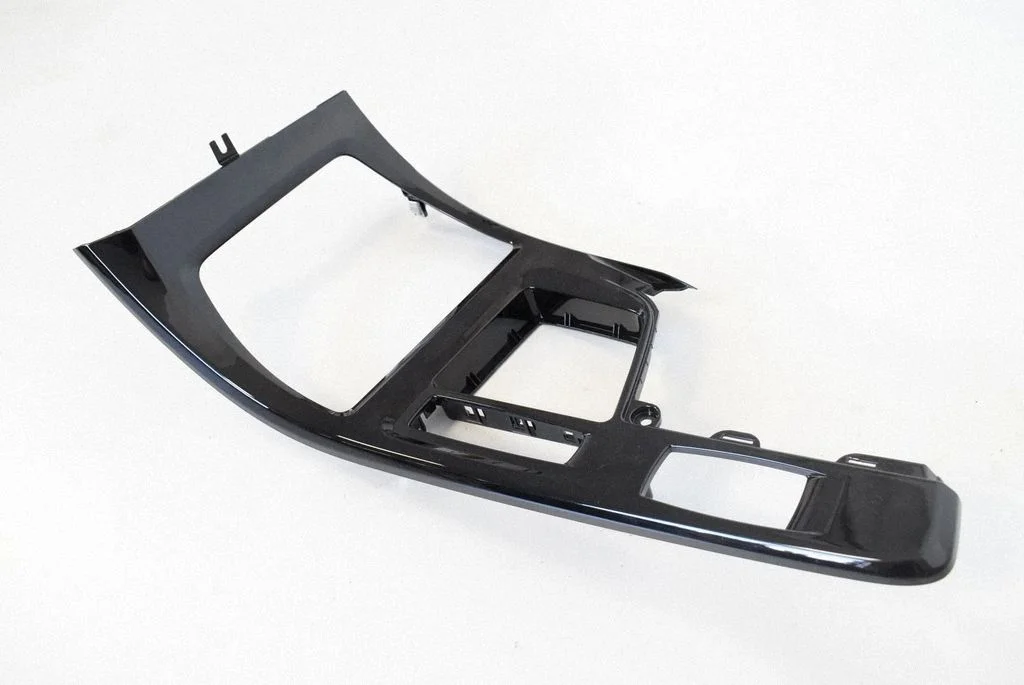 Muu keskkonsooli (tunneli) osa – BMW X1 F48 F49 (2015-2022)
