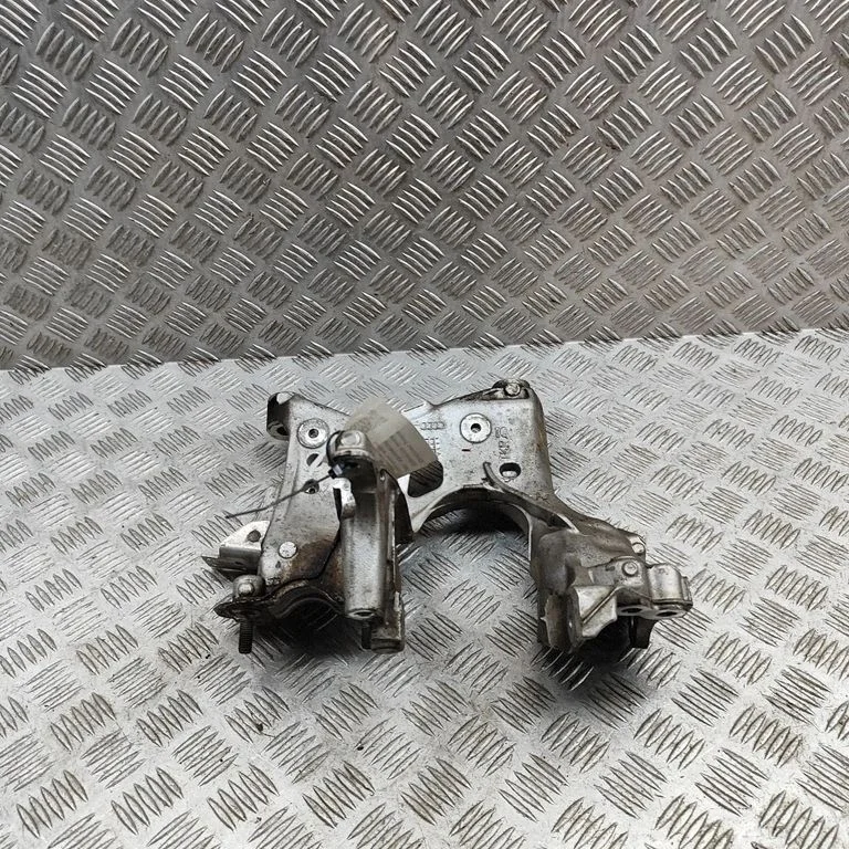 Muu esivedrustuse osa – Audi Q5 SQ5 FY (2017-2025)