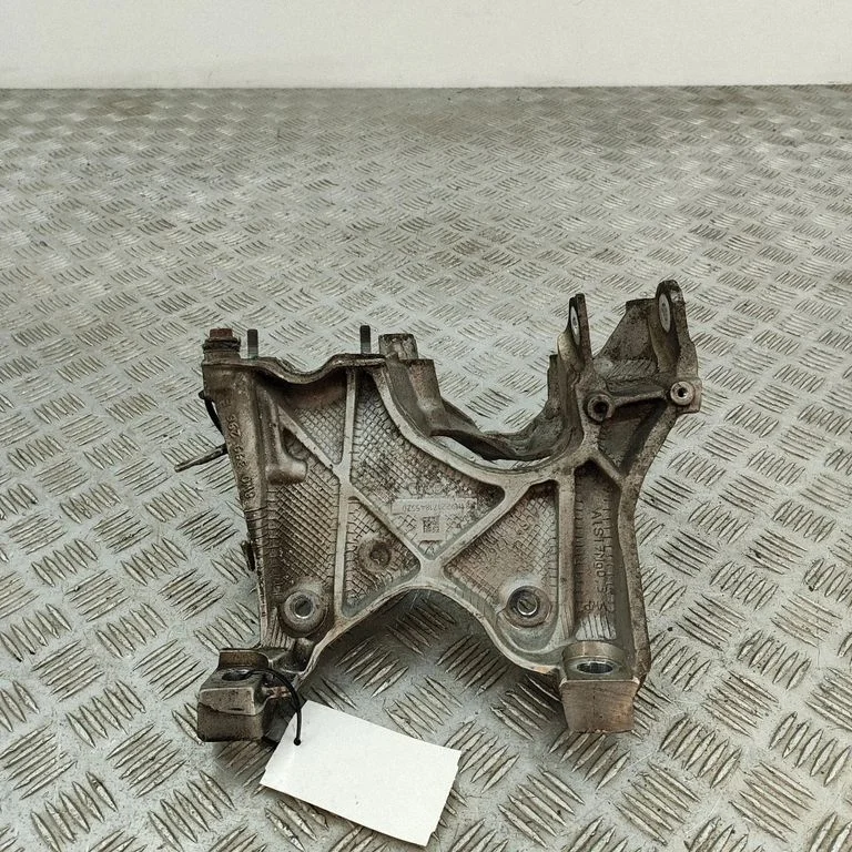 Muu esivedrustuse osa – Audi A5 (2016-2024)