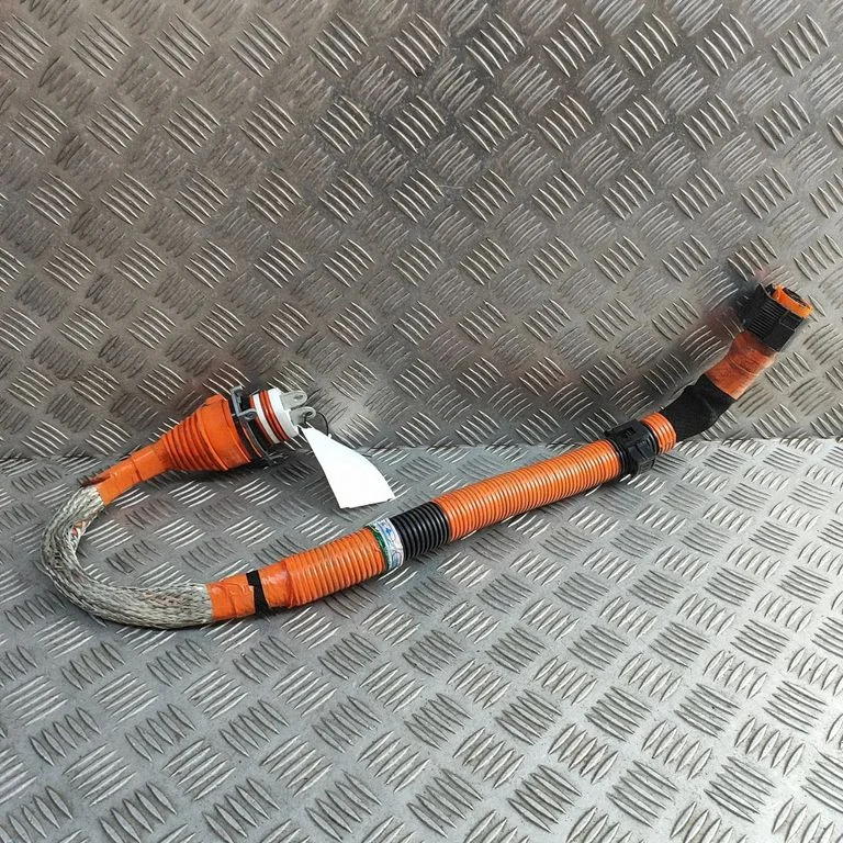 Muud juhtmed / juhtmestik 297A25MR0B