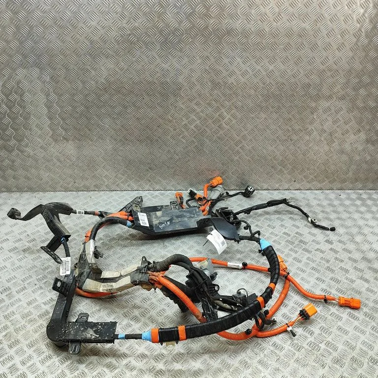 Citi vadi/instalācija PZ1814B322JC