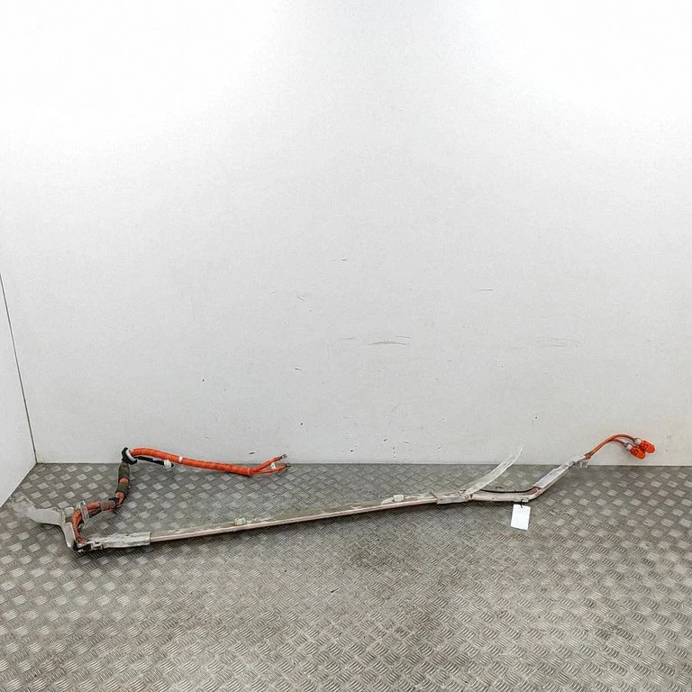 Citi vadi/instalācija 8216447060