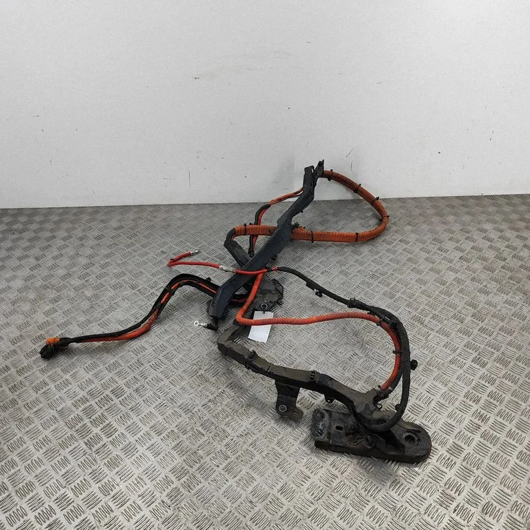 Pozostałe przewody i wiązki 31394704