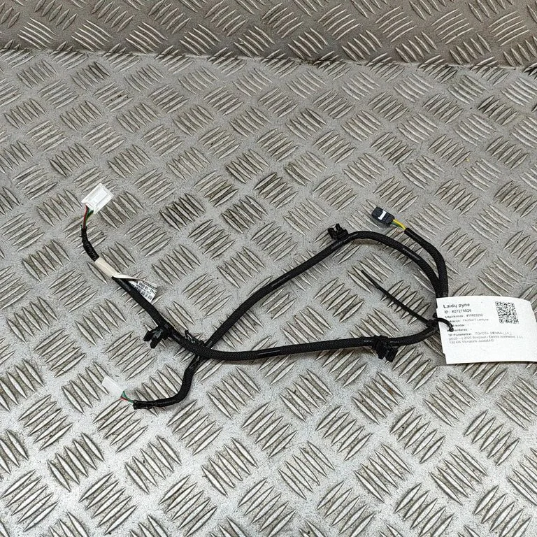 Muud juhtmed / juhtmestik – Toyota Sienna XL30 III (2011-2020)