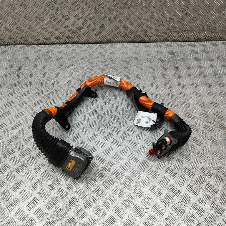 Citi vadi/instalācija J9D314K194AC