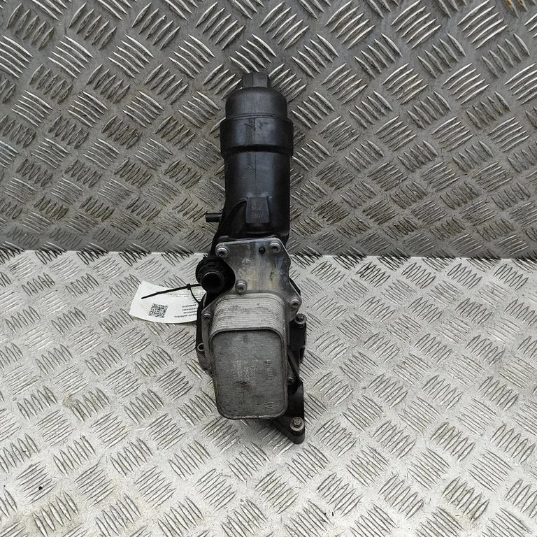 Eļļas filtra vāks – BMW 1. sērija F20 F21 (2011-2019)