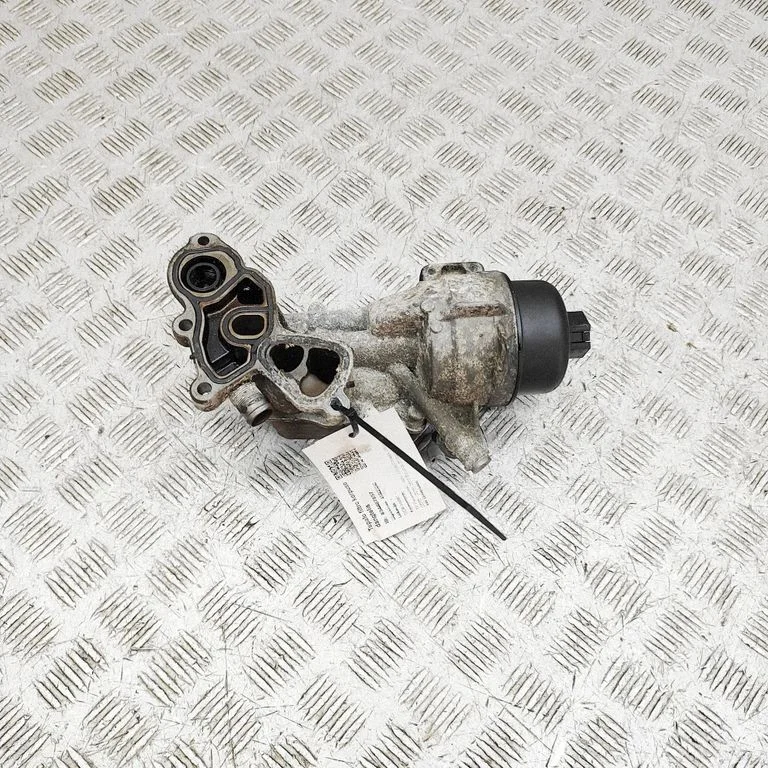 Eļļas filtra vāks – Mini Cooper Countryman R60 (2011-2016)