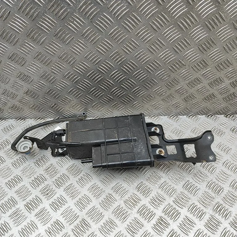 Aktiivsöe (kütuseaurude) filter – Toyota Yaris GR (2020-)