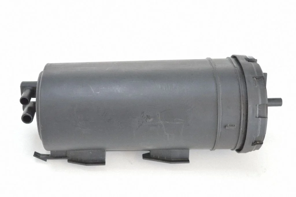 Aktīvās ogles (degvielas tvaiku) filtrs – Mercedes-Benz C klase AMG W204 (2007-2014)