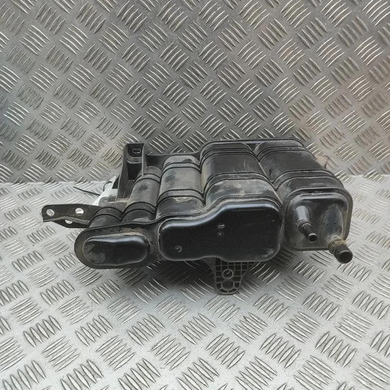Active carbon filter fuel vapour canister – Porsche Panamera (970) (2009-2017)