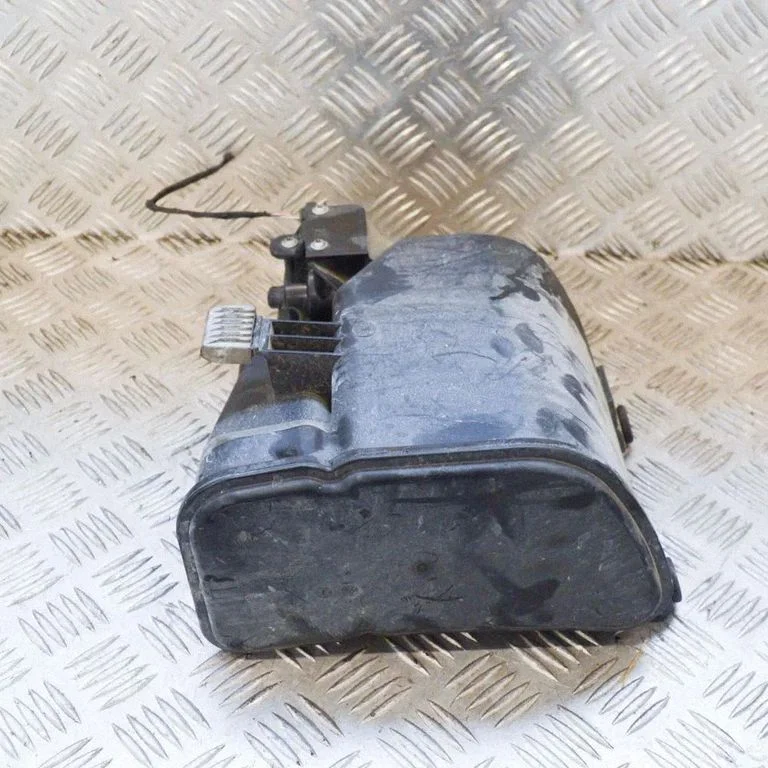 Aktiivsöe (kütuseaurude) filter – BMW 6-seeria F12 F13 (2010-2018)