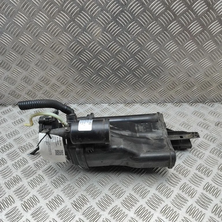 Active carbon filter fuel vapour canister 5Q0201797F