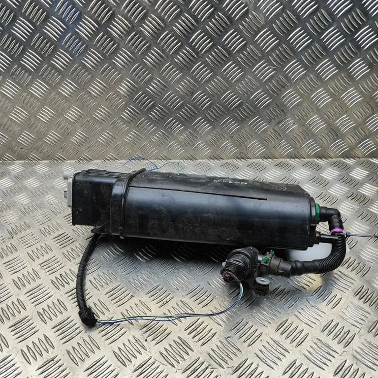 Active carbon filter fuel vapour canister 9091015088