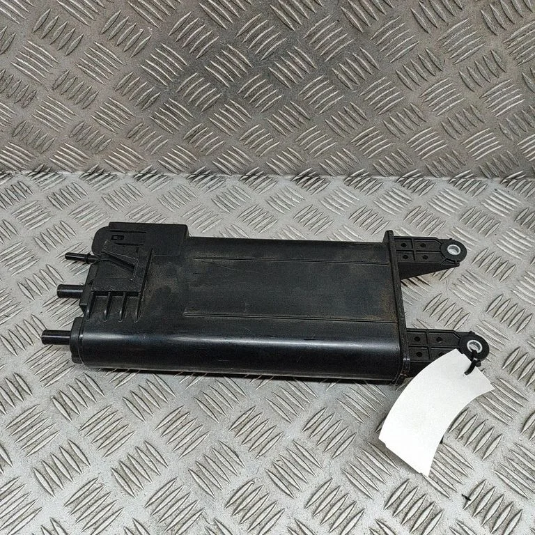 Active carbon filter fuel vapour canister – Lexus RX 450H (2016-)