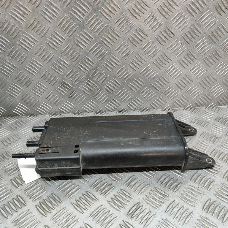 Active carbon filter fuel vapour canister 7774042120