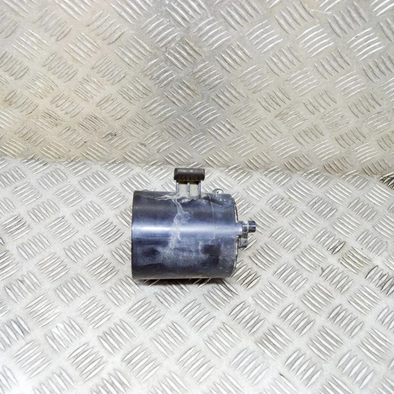 Active carbon filter fuel vapour canister – BMW 1 Series E81 E87 (2004-2011)