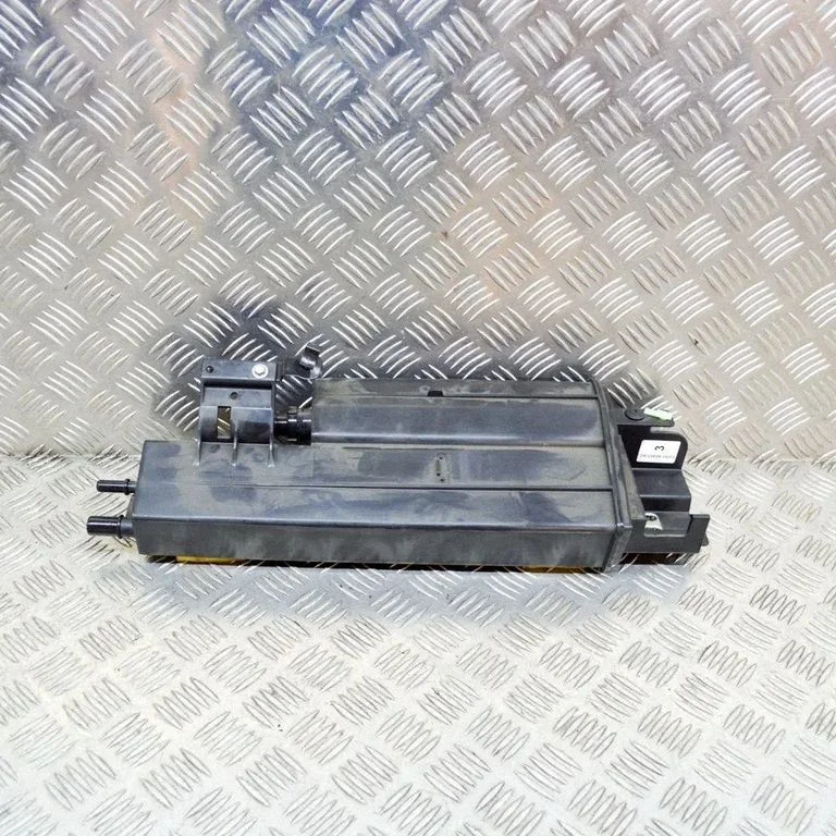 Active carbon filter fuel vapour canister FW939E857AC