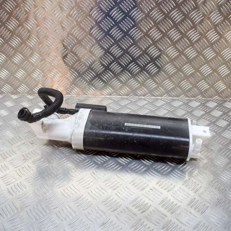 Active carbon filter fuel vapour canister 7255094