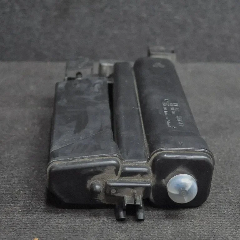 Aktiivsöe (kütuseaurude) filter – Audi TT TTS RS Mk3 8S (2014-)
