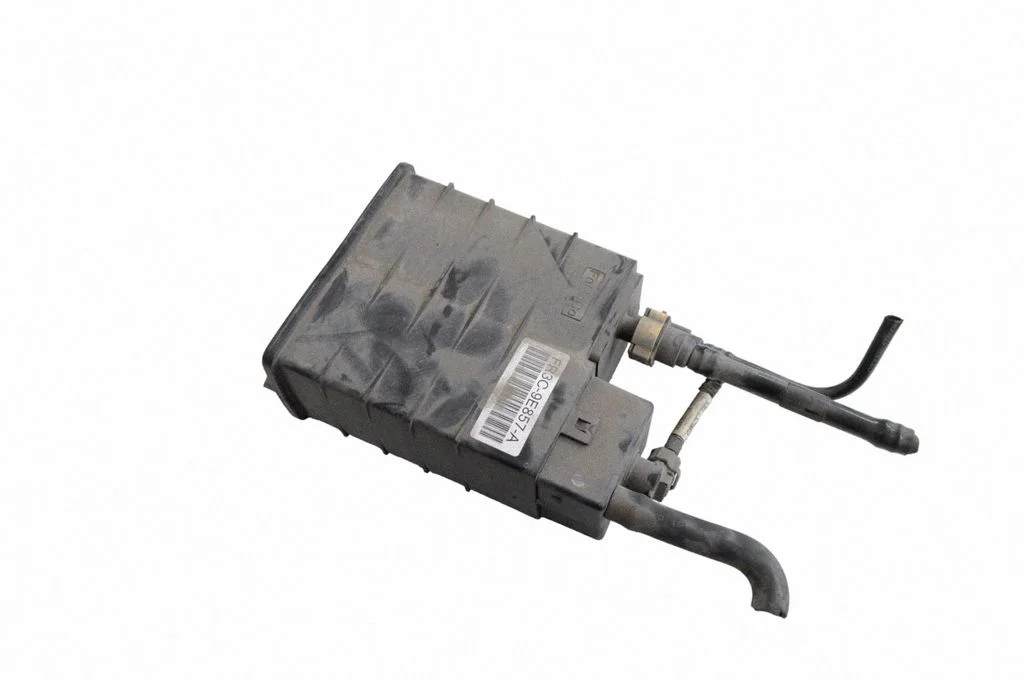 Active carbon filter fuel vapour canister FR3C9E857A