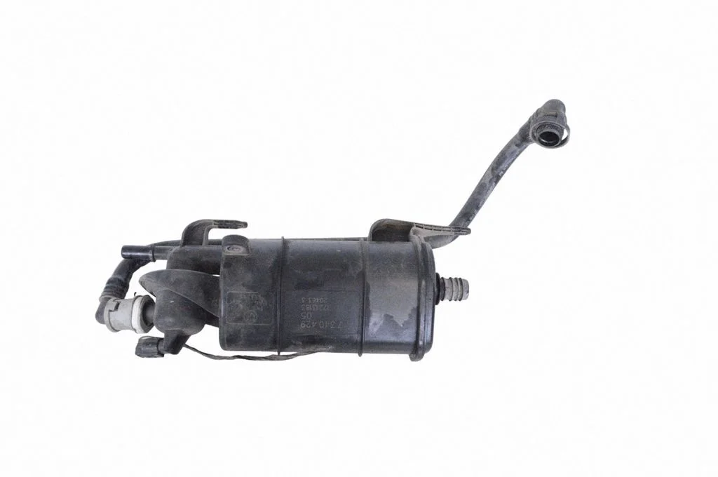 Active carbon filter fuel vapour canister 7340429