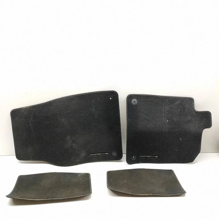 Põrandamattide komplekt 9J1864435OS5