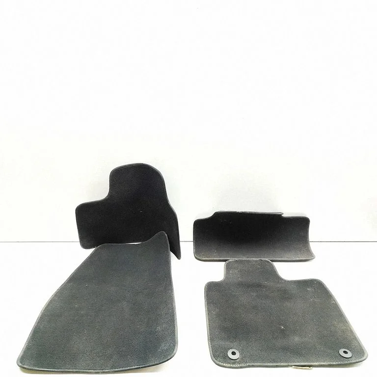 Car floor mat set 32328776