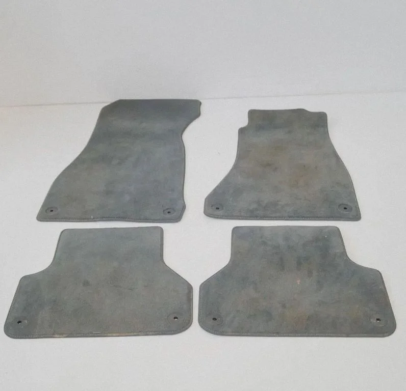 Car floor mat set