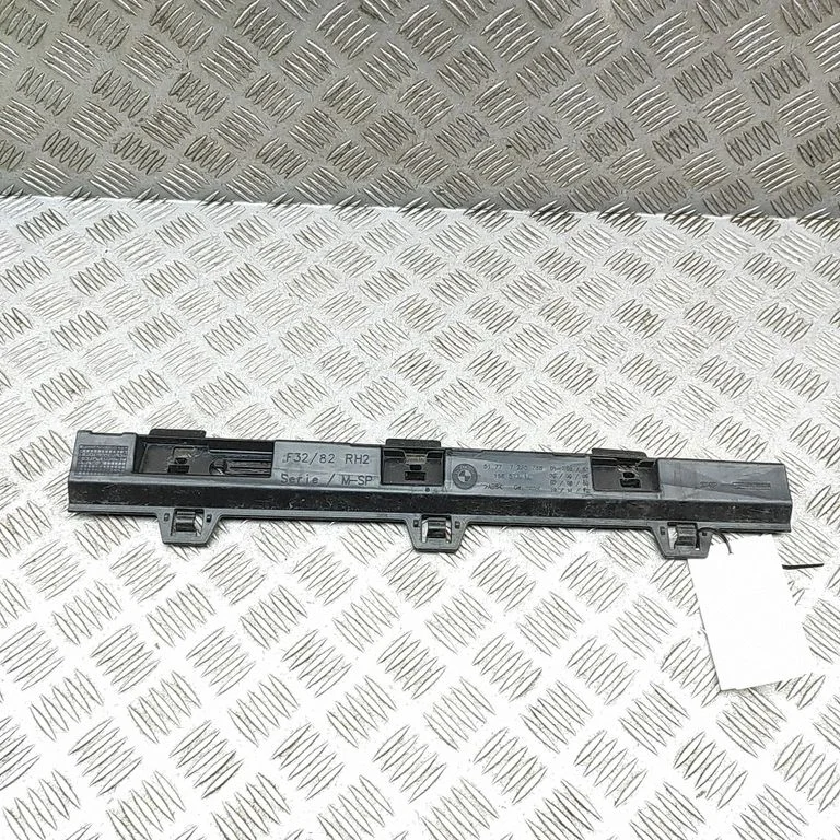 Część progu – BMW Seria 4 F32 F33 (2013-2020)