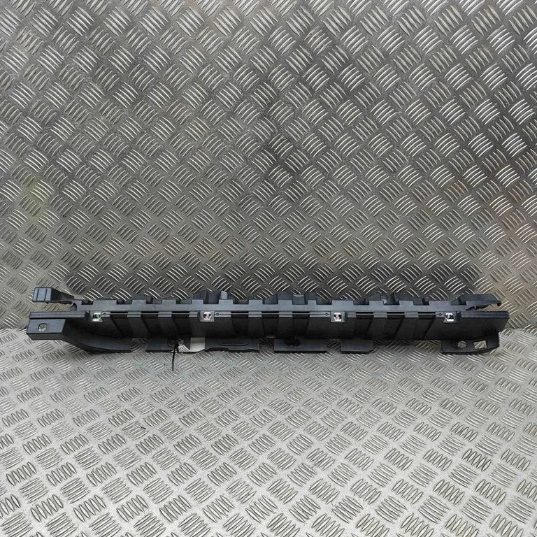 Lävepaku osa 7T0864293A