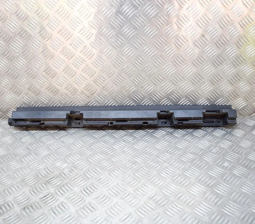 Sill/side skirt trim – Volvo S90, V90 (2016-)