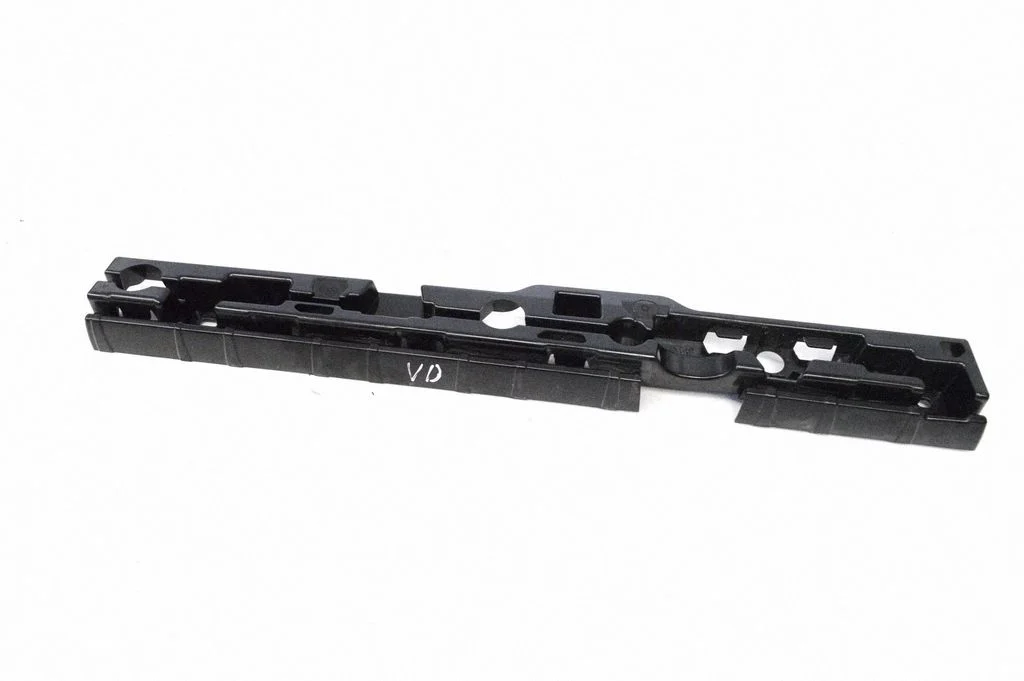 Część progu – BMW Seria 5 G30 G31 G38 (2016-)