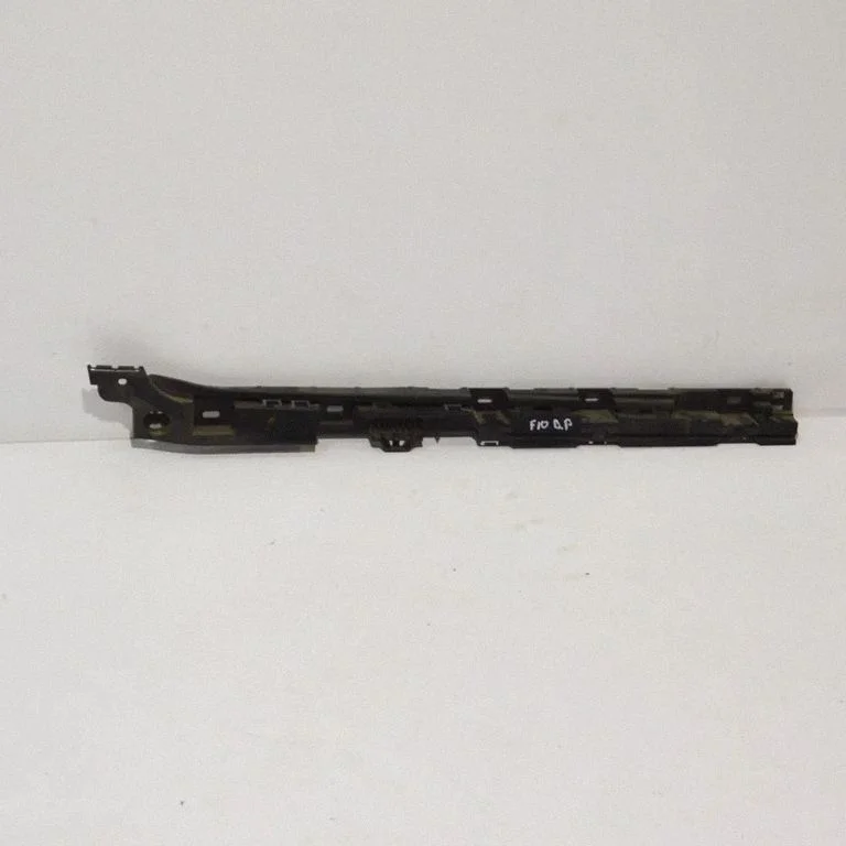 Część progu – BMW Seria 5 F10 F11 (2009-2016)