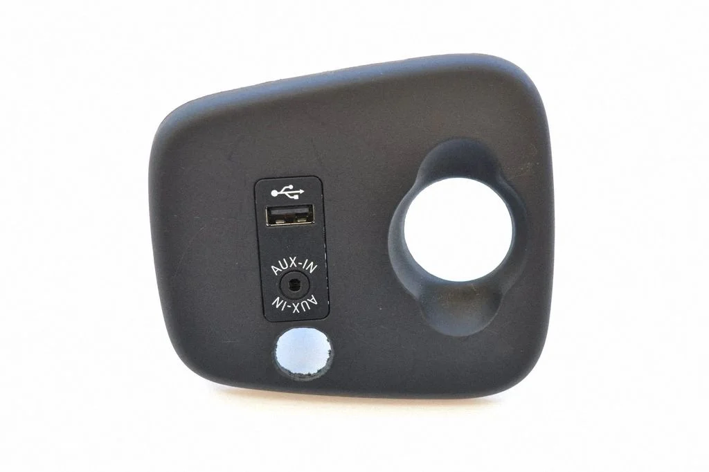 AUX in-socket connector – BMW 1 Series F20 F21 (2011-2019)