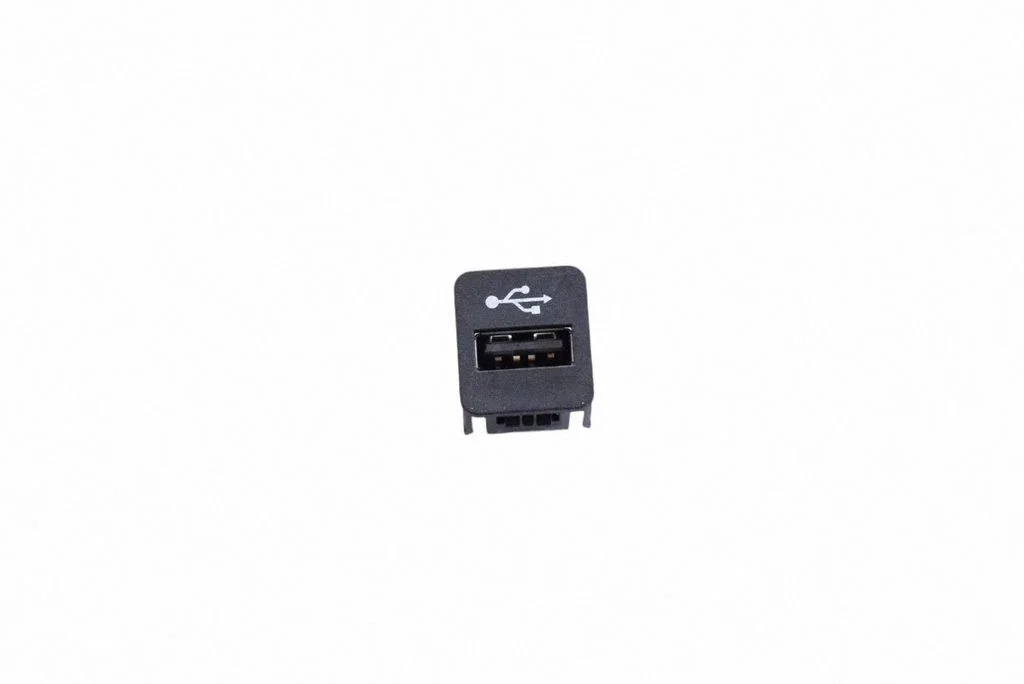 USB ligzda