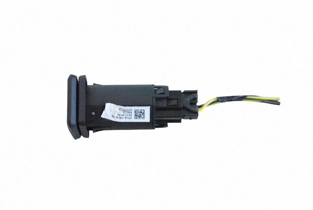 USB-pesa – Jaguar E-Pace (2017-)