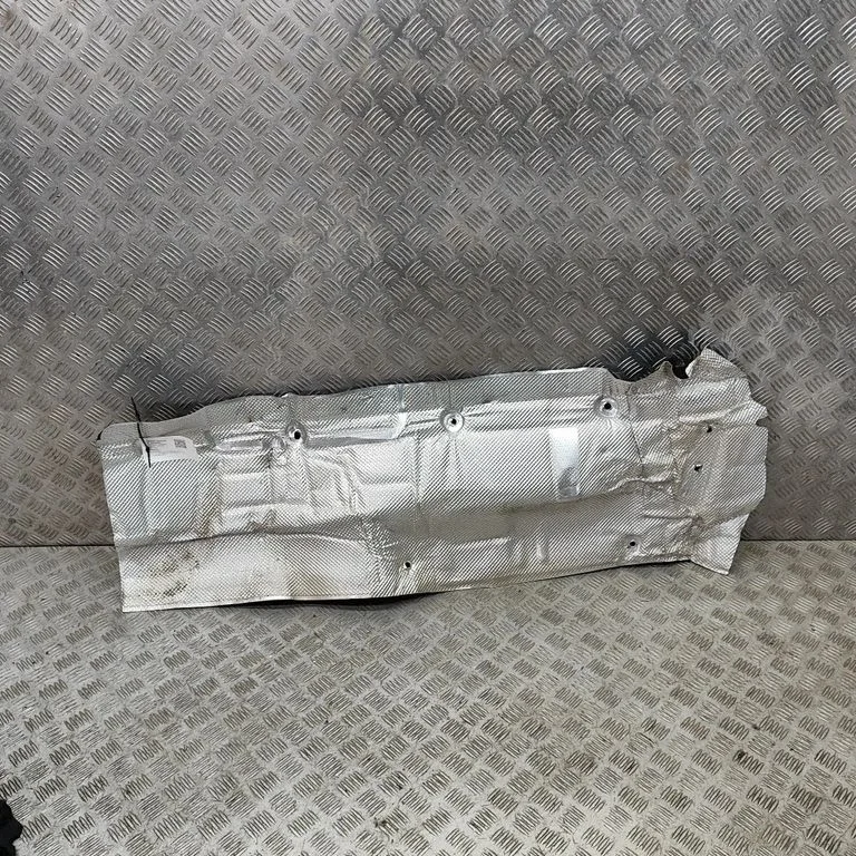 Osłona termiczna silnika HY53114B27AG – Aston Martin DB11 (2016-)