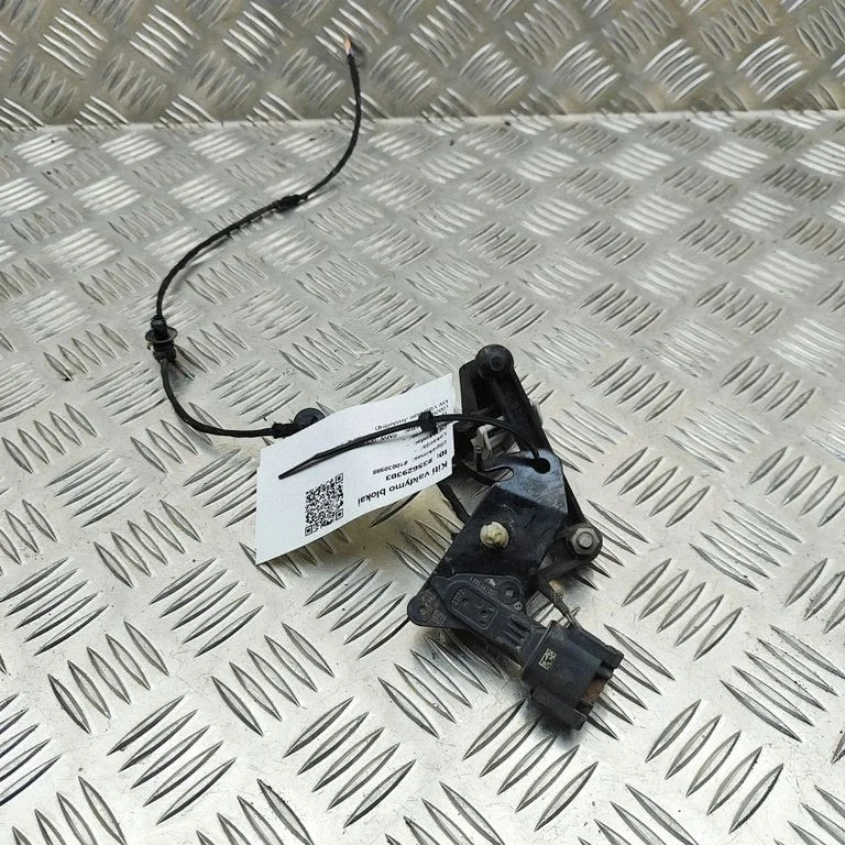 Priekšējās piekares augstuma devējs – BMW iX3 G08 (2020-)