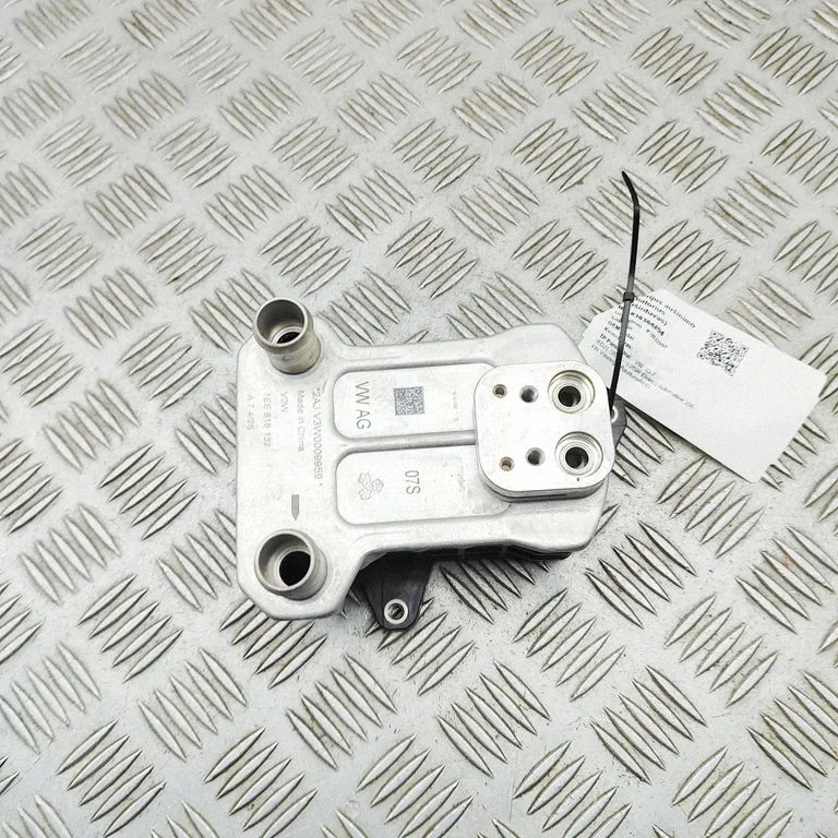 Hibrīda/elektromobiļa akumulatora dzesētājs (ventilators) 1EE816132