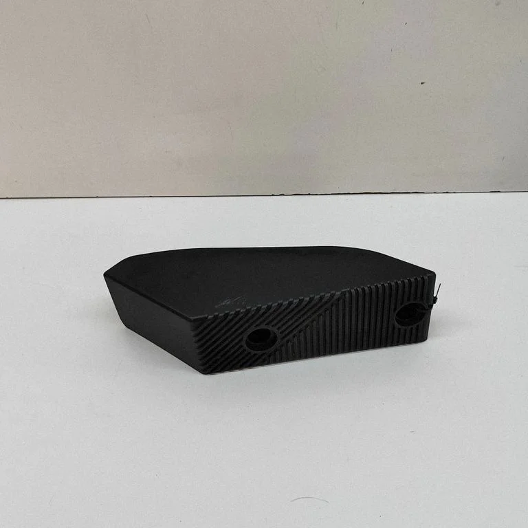 Foot rest pad/dead pedal 84266GI900