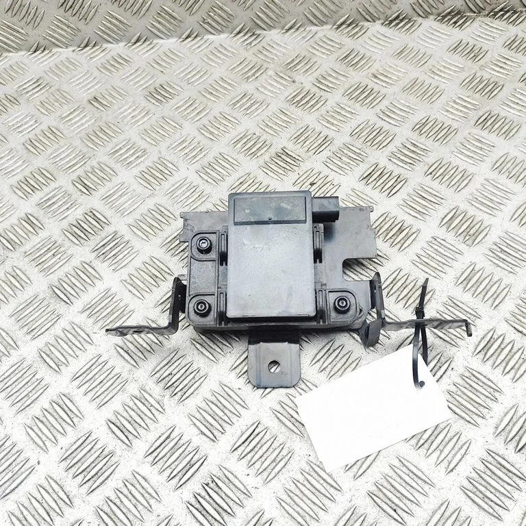 Distronic radars P1WT14C022AA
