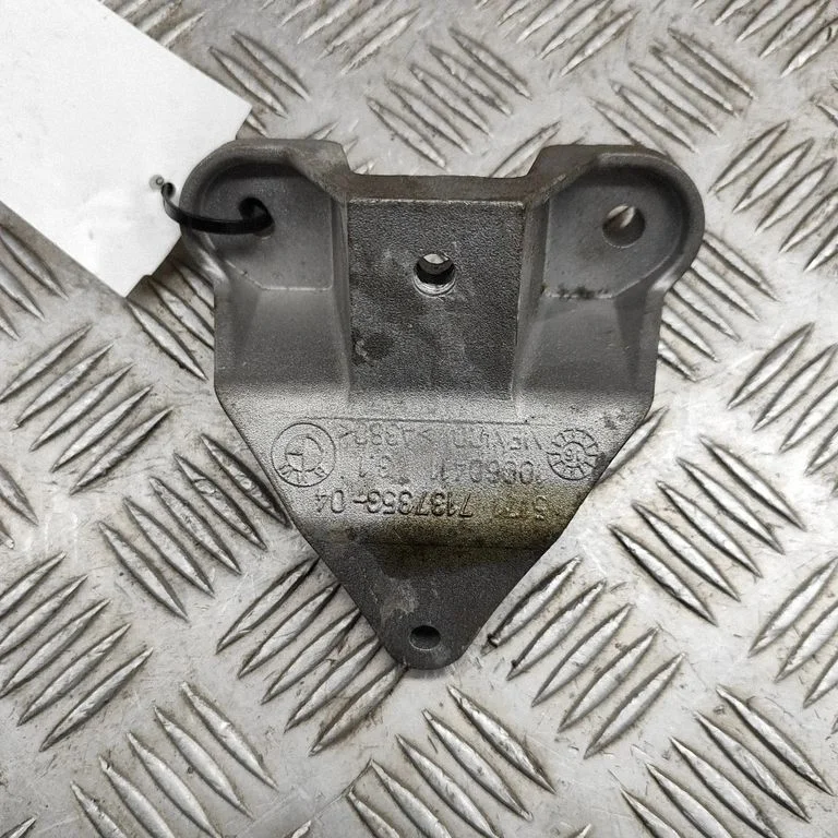 Steering rack mounting bracket – BMW X6 F16 (2014-2017)