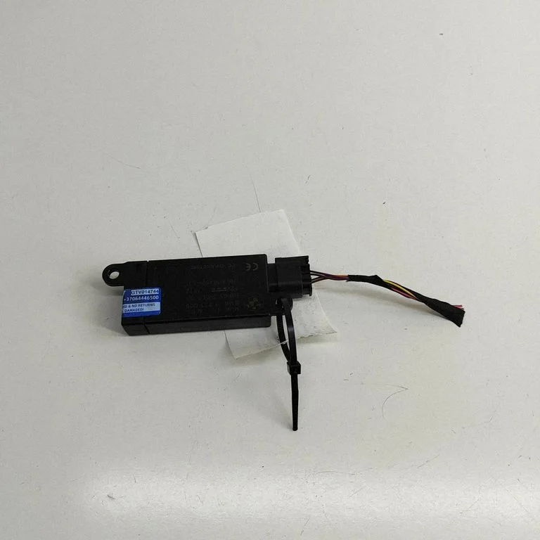 Alarm movement detector/sensor – BMW 6 Series F12 F13 (2010-2018)