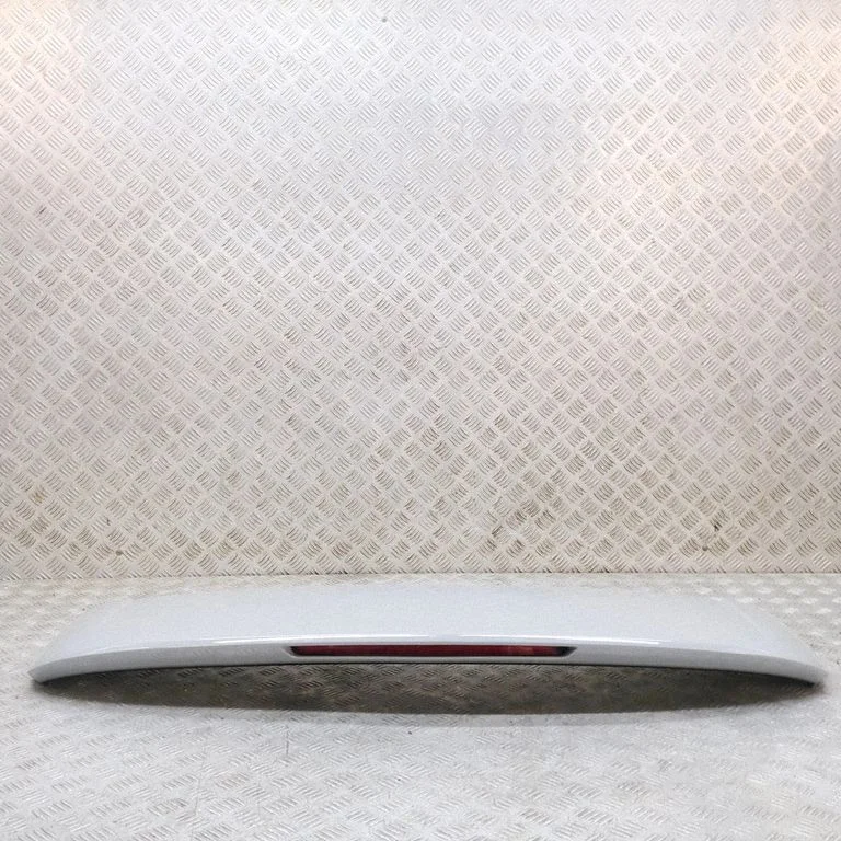 Spojler klapy bagażnika A1677901200